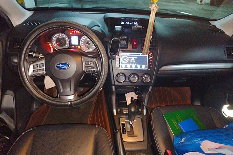 Used Subaru Forester 2013 2.5i Automatic Elite Navigation Edition Center Console
