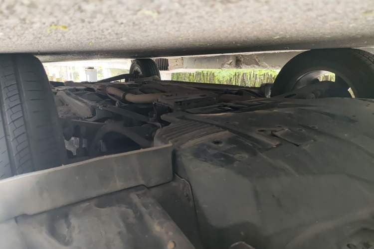 Used Subaru Forester 2013 2.5i Automatic Luxury Navigation Edition Chassis Front Left