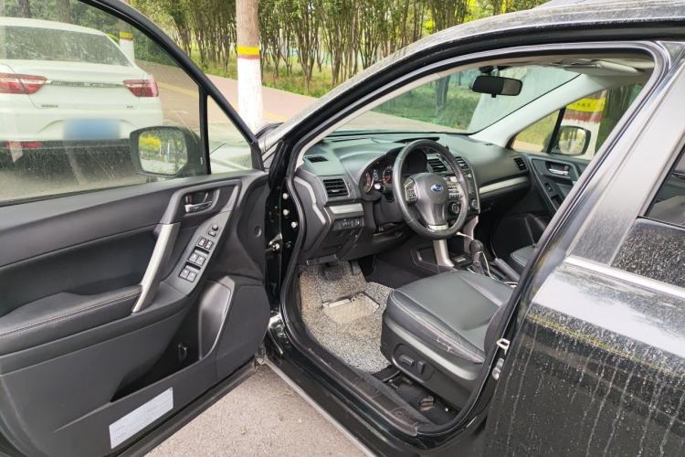 Used Subaru Forester 2013 2.5i Automatic Luxury Navigation Edition Driver Seat