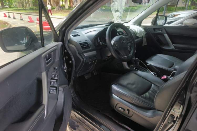 Used Subaru Forester 2013 2.5i Automatic Luxury Navigation Edition Driver Seat