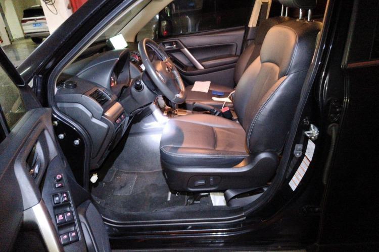 Used Subaru Forester 2013 2.0i Automatic Luxury Edition Driver Seat