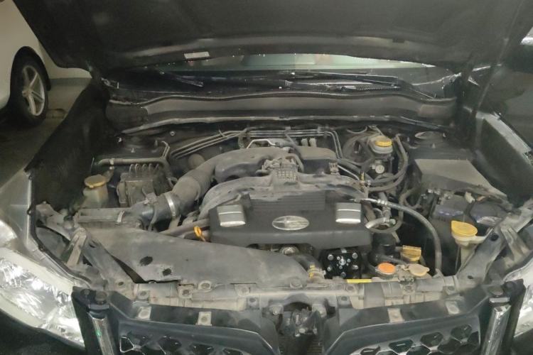 Used Subaru Forester 2013 2.5i Automatic Luxury Edition Engine Bay