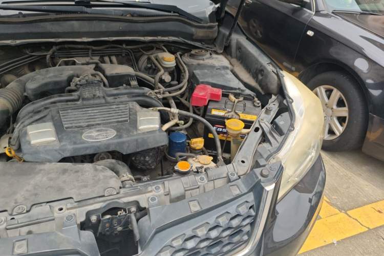 Used Subaru Forester 2013 2.0i Automatic Luxury Edition Engine Bay Left