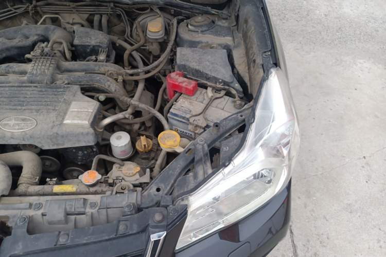 Used Subaru Forester 2013 2.5i Automatic Prestige Edition Engine Bay Left