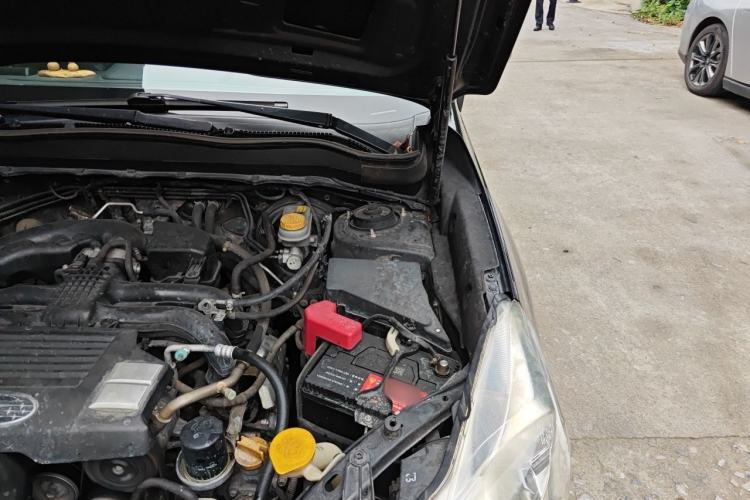 Used Subaru Forester 2013 2.5i Automatic Prestige Edition Engine Bay Left