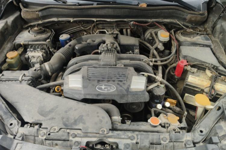 Used Subaru Forester 2013 2.5i Automatic Luxury Edition Engine Bay