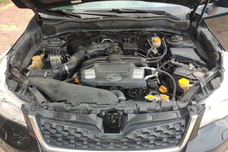 Used Subaru Forester 2013 2.5i Automatic Luxury Edition Engine Bay