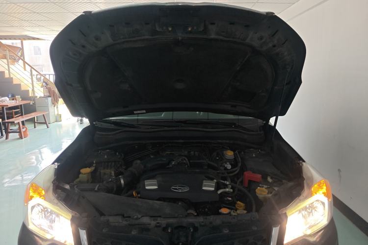Used Subaru Forester 2013 2.5i Automatic Luxury Edition Engine Bay