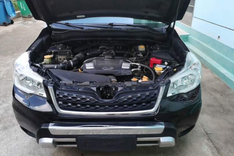 Used Subaru Forester 2013 2.5i Automatic Luxury Edition Engine Bay