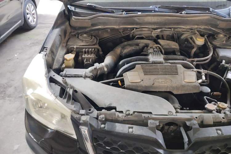 Used Subaru Forester 2013 2.5i Automatic Luxury Edition Engine Bay Right