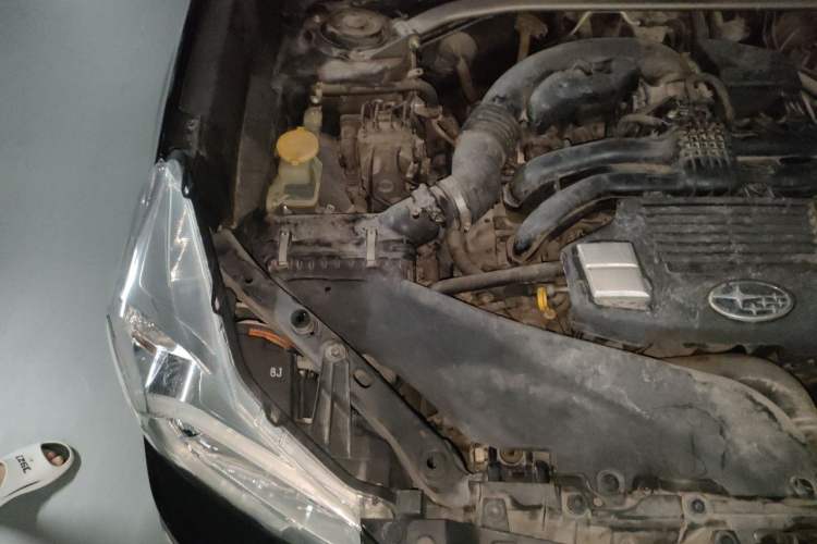 Used Subaru Forester 2013 2.5i Automatic Luxury Edition Engine Bay Right