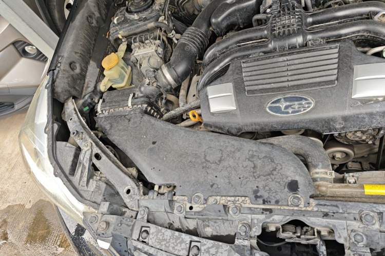 Used Subaru Forester 2013 2.5i Automatic Elite Navigation Edition Engine Bay Right