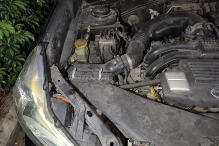 Used Subaru Forester 2013 2.5i Automatic Prestige Edition Engine Bay Right