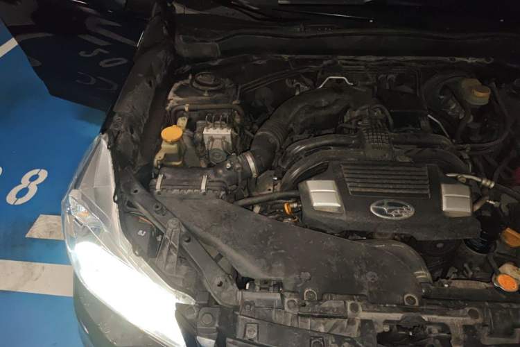 Used Subaru Forester 2013 2.5i Automatic Luxury Edition Engine Bay Right