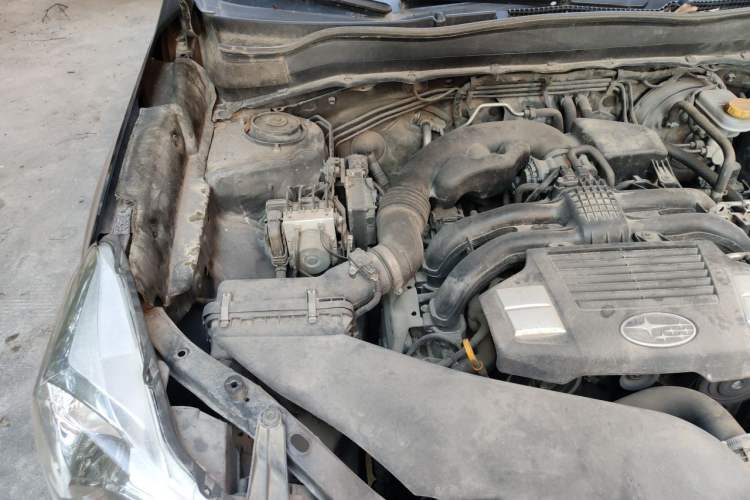 Used Subaru Forester 2013 2.0i Automatic Luxury Edition Engine Bay Right