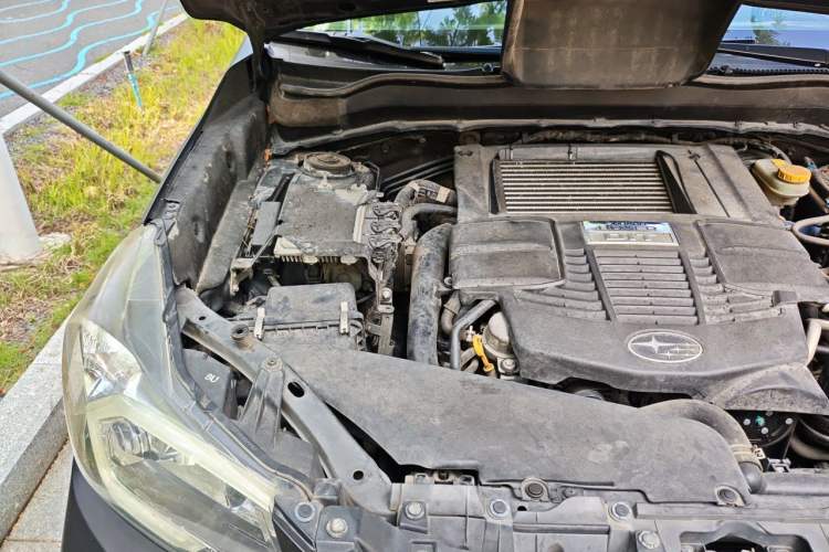 Used Subaru Forester 2013 2.0i Automatic Luxury Edition Engine Bay Right