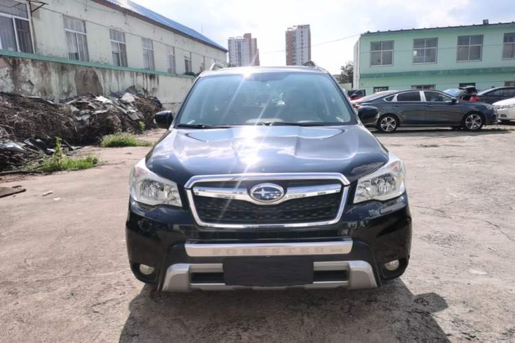 Used Subaru Forester 2013 2.5i Automatic Luxury Edition Front
