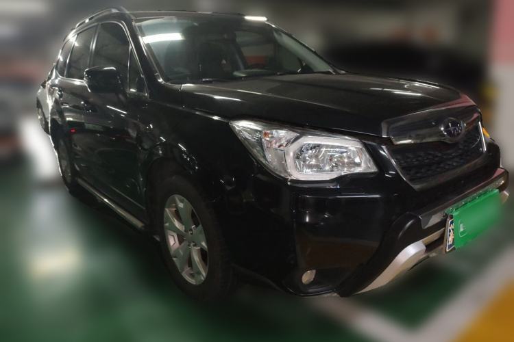 Used Subaru Forester 2013 2.5i Automatic Luxury Edition Front Right 45 Deg