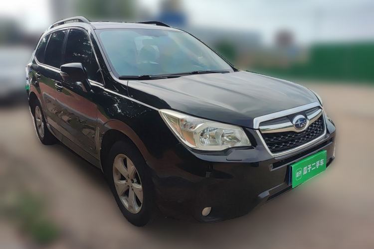 Used Subaru Forester 2013 2.5i Automatic Luxury Edition Front Right 45 Deg