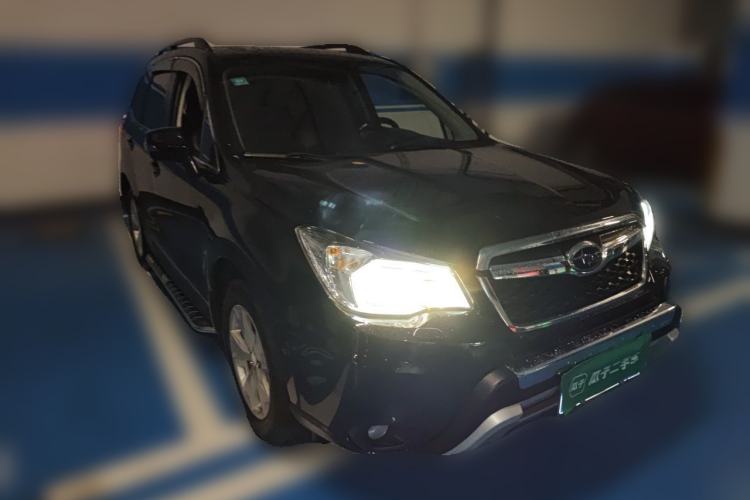 Used Subaru Forester 2013 2.5i Automatic Luxury Edition Front Right 45 Deg