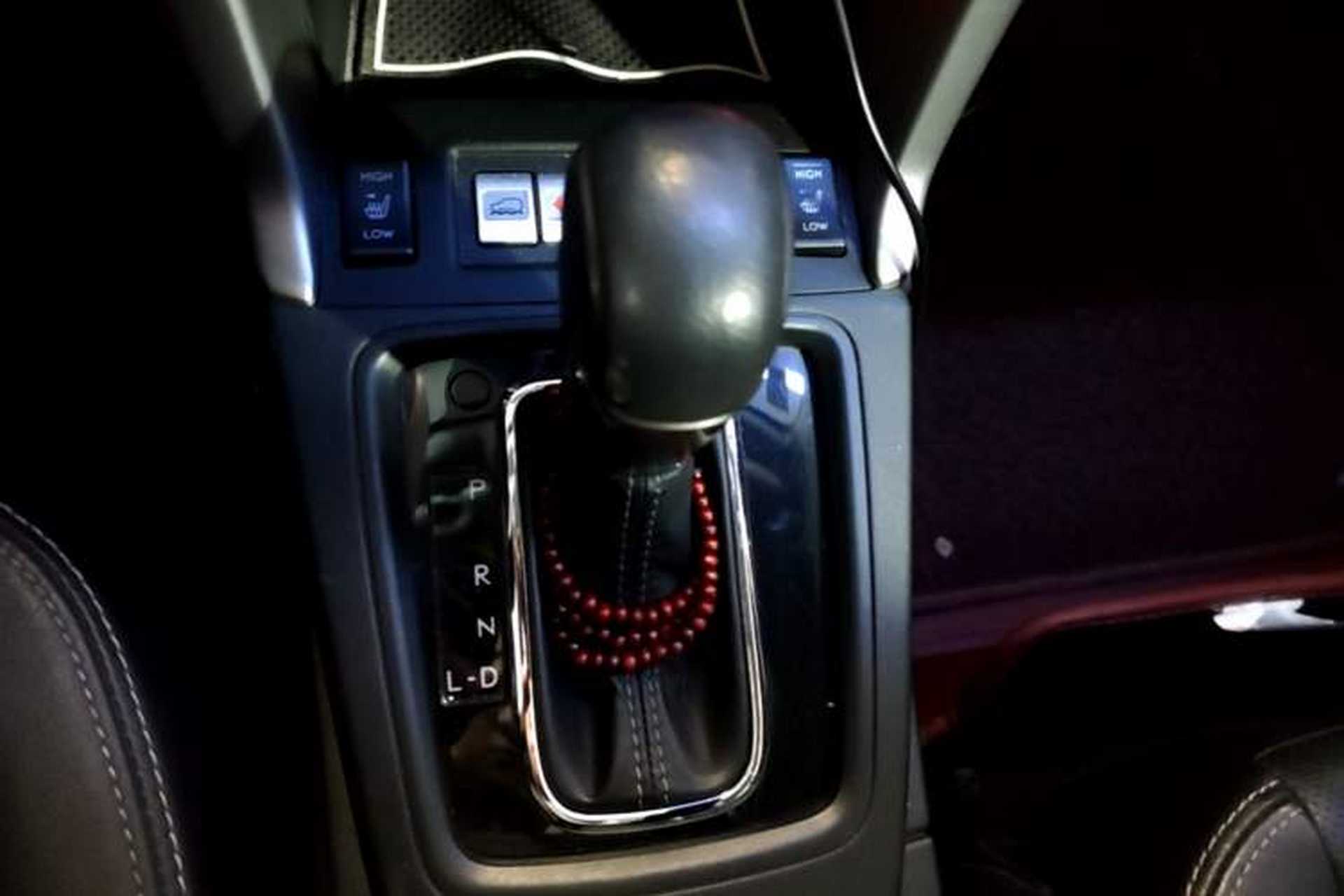 Used Subaru Forester 2013 2.5i Automatic Luxury Edition Gear Lever