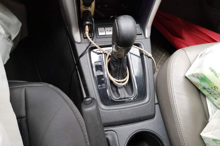 Used Subaru Forester 2013 2.5i Automatic Prestige Navigation Edition Gear Lever