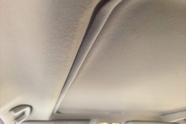 Used Subaru Forester 2013 2.0i Automatic Luxury Edition Headliner