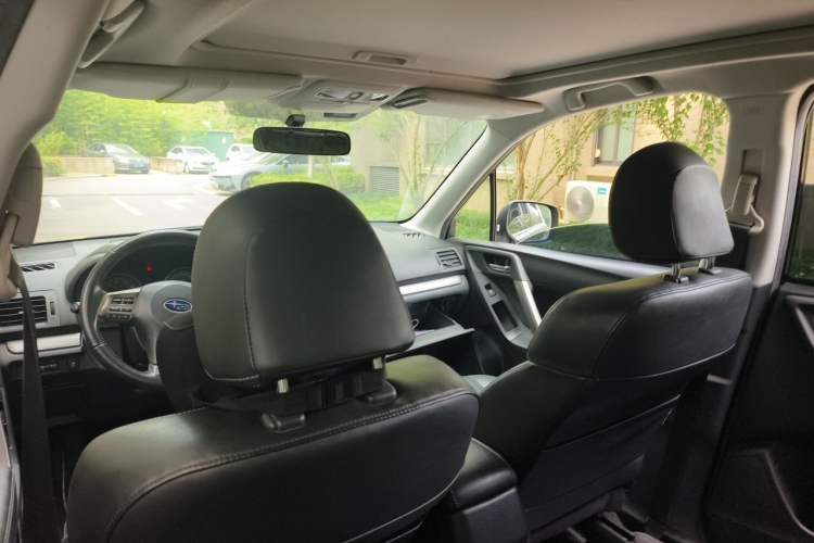 Used Subaru Forester 2013 2.5i Automatic Elite Edition Headliner