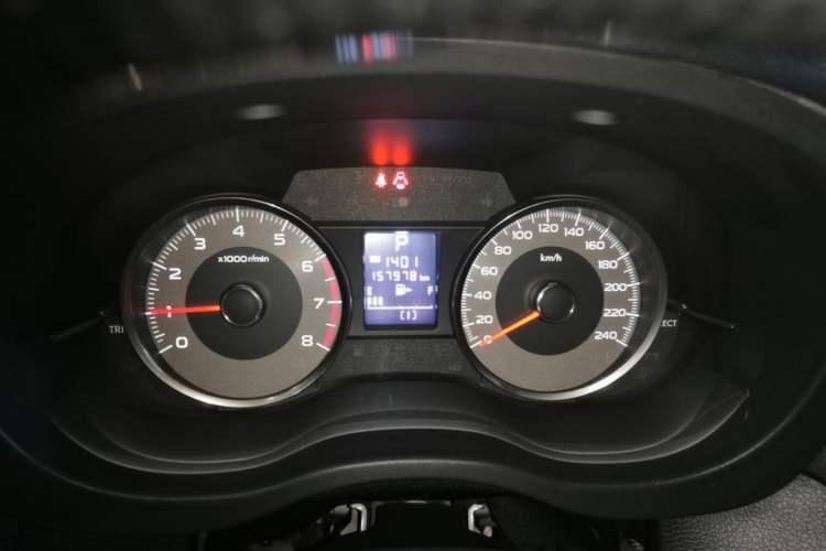 Used Subaru Forester 2013 2.5i Automatic Luxury Edition Instrument Cluster