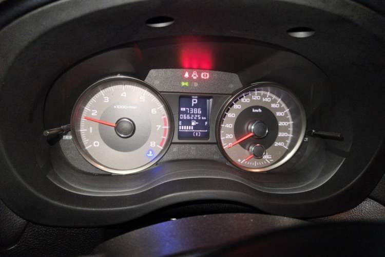 Used Subaru Forester 2013 2.0i Automatic Luxury Edition Instrument Cluster