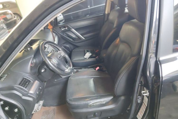 Used Subaru Forester 2013 2.5i Automatic Luxury Edition Left Front Seat