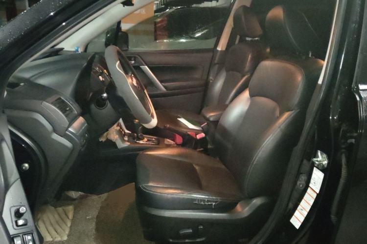 Used Subaru Forester 2013 2.5i Automatic Luxury Edition Left Front Seat