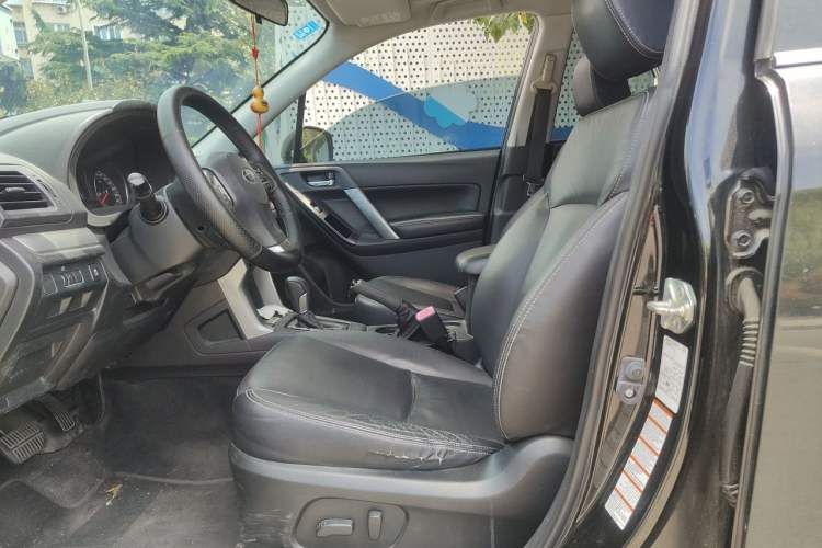 Used Subaru Forester 2013 2.5i Automatic Luxury Edition Left Front Seat
