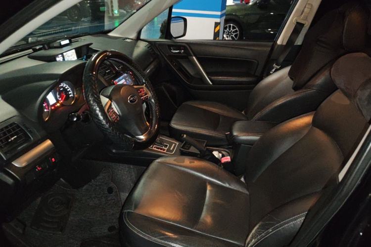 Used Subaru Forester 2013 2.5i Automatic Luxury Edition Left Front Seat