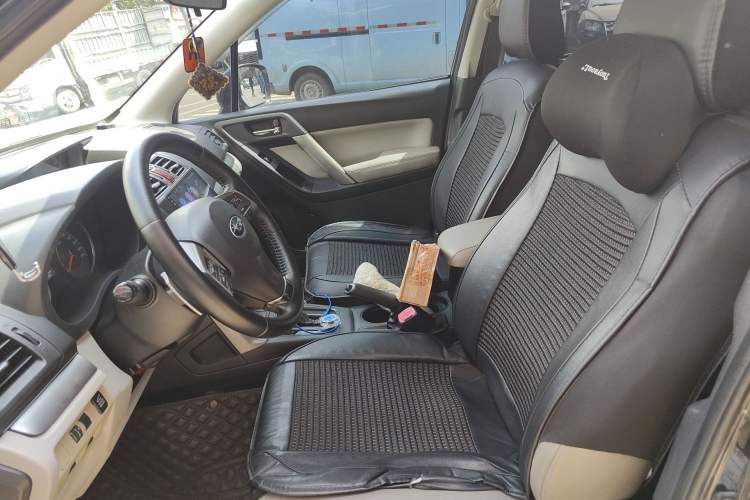 Used Subaru Forester 2013 2.5i Automatic Prestige Edition Left Front Seat