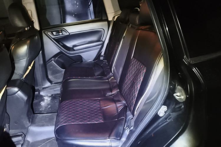 Used Subaru Forester 2013 2.5i Automatic Luxury Edition Left Rear Seat