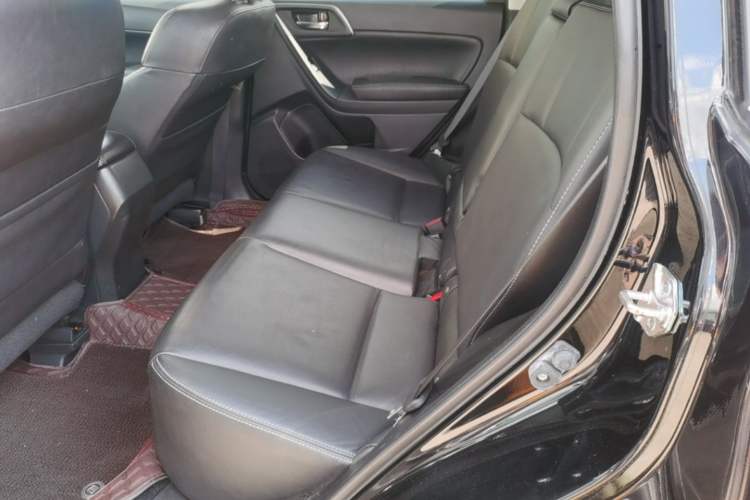 Used Subaru Forester 2013 2.5i Automatic Luxury Edition Left Rear Seat