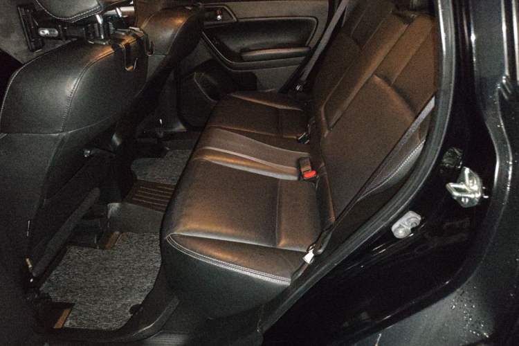 Used Subaru Forester 2013 2.5i Automatic Luxury Edition Left Rear Seat