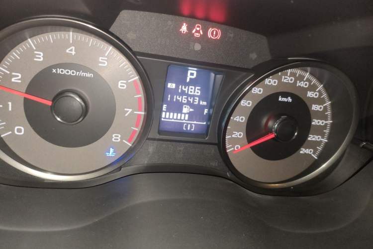 Used Subaru Forester 2013 2.5i Automatic Luxury Edition Odometer Close Up