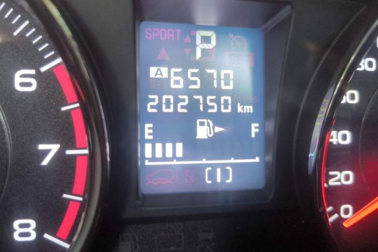 Used Subaru Forester 2013 2.0T Automatic Prestige Navigation Edition Odometer Close Up