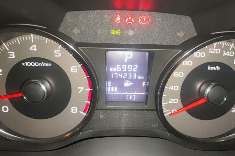 Used Subaru Forester 2013 2.5i Automatic Prestige Edition Odometer Close Up