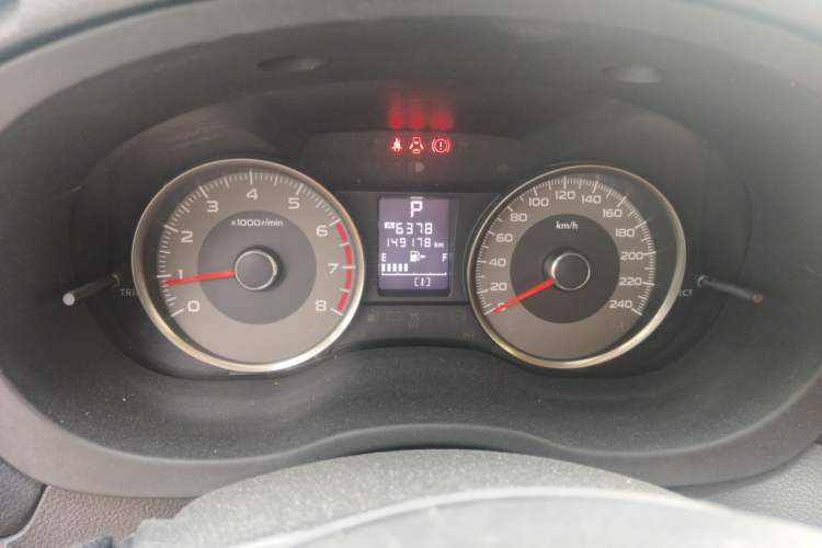 Used Subaru Forester 2013 2.5i Automatic Luxury Edition Odometer Close Up