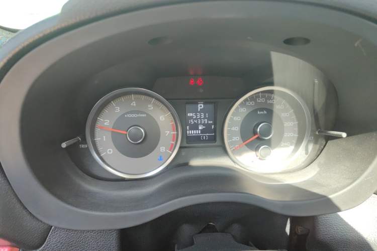 Used Subaru Forester 2013 2.0i Automatic Luxury Edition Odometer Close Up