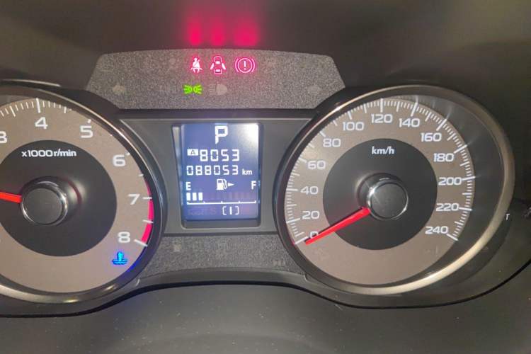 Used Subaru Forester 2013 2.5i Automatic Luxury Edition Odometer Close Up