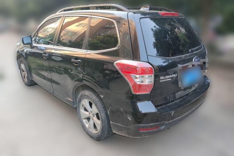 Used Subaru Forester 2013 2.0i Automatic Luxury Edition Rear Left 45 Deg