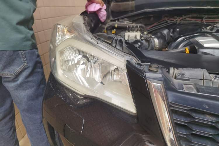 Used Subaru Forester 2013 2.5i Automatic Prestige Edition Right Front Headlight