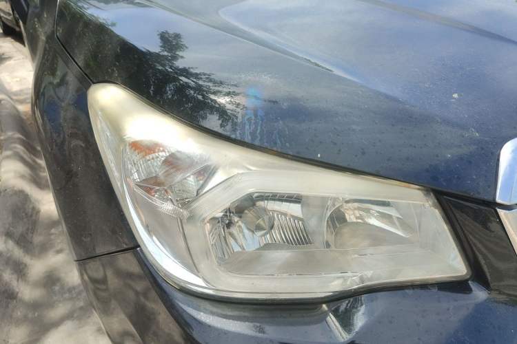 Used Subaru Forester 2013 2.5i Automatic Luxury Edition Right Front Headlight
