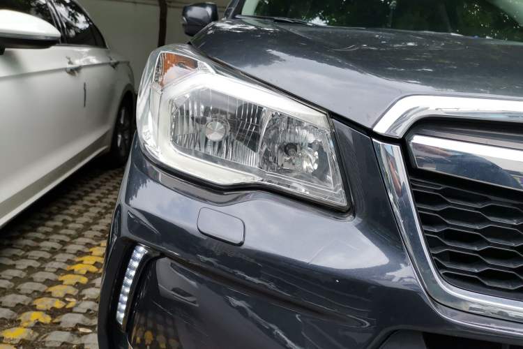 Used Subaru Forester 2013 2.5i Automatic Prestige Navigation Edition Right Front Headlight