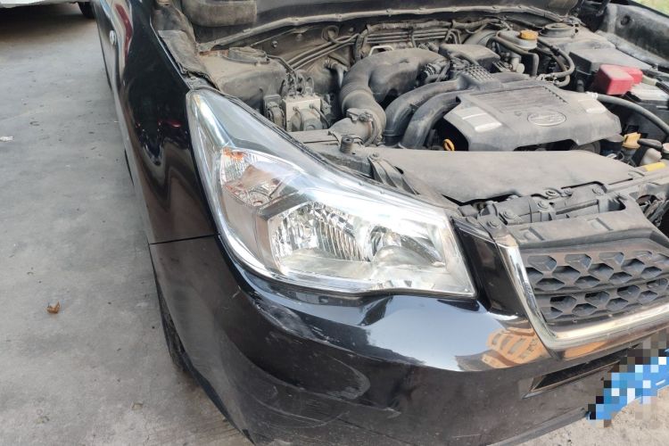 Used Subaru Forester 2013 2.0i Automatic Luxury Edition Right Front Headlight