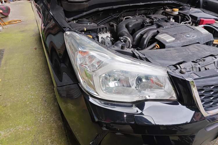 Used Subaru Forester 2013 2.5i Automatic Prestige Edition Right Front Headlight
